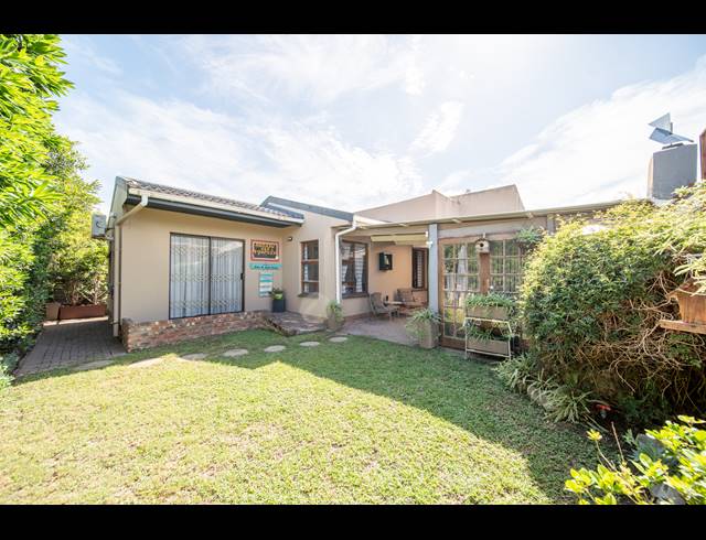 3 BEDROOM TOWNHOUSE FOR SALE IN ABBOTSFORD